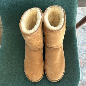 Classic Short II Size 8